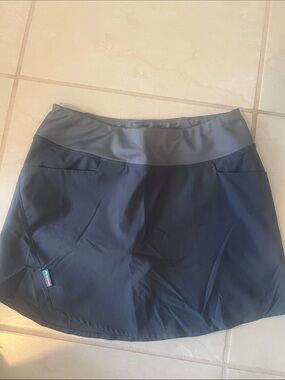 Simms Black Fishing Performance Skort
